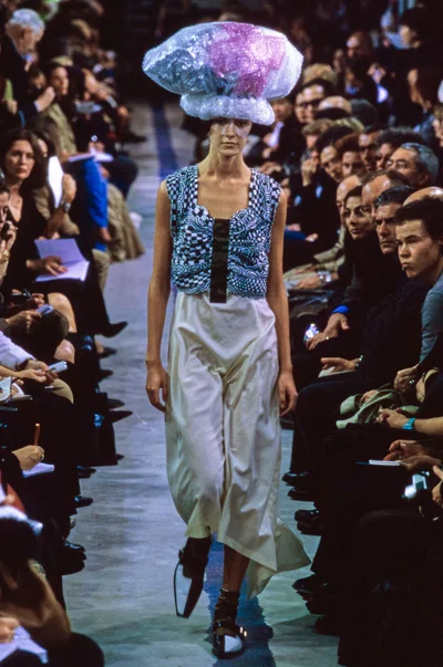 Look 7